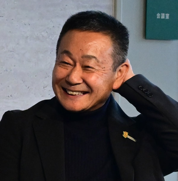 根本康広さん