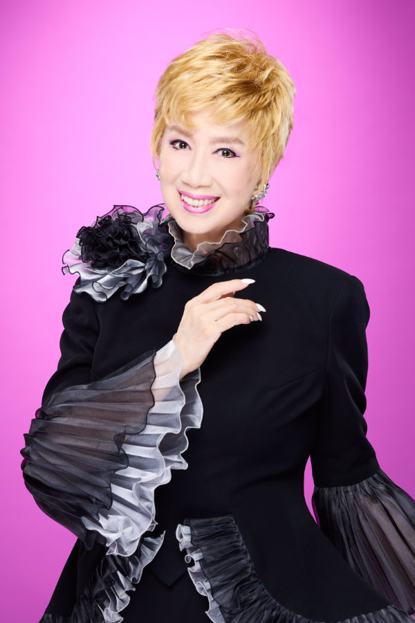 瀬川瑛子さん